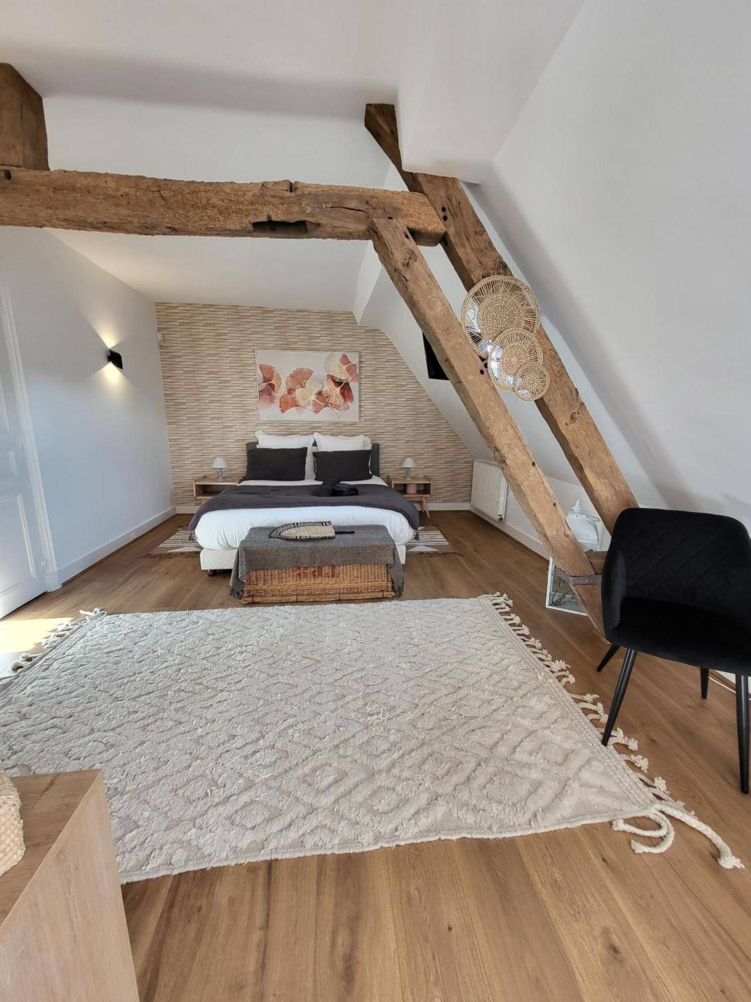 Domaine De Charme - Les Places Lassay-sur-Croisne Екстер'єр фото
