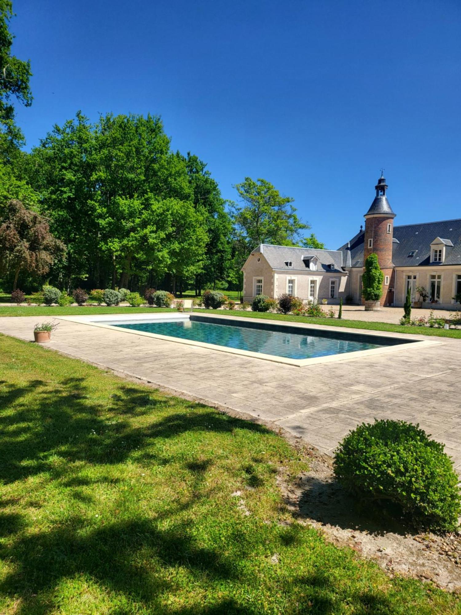 Domaine De Charme - Les Places Lassay-sur-Croisne Екстер'єр фото